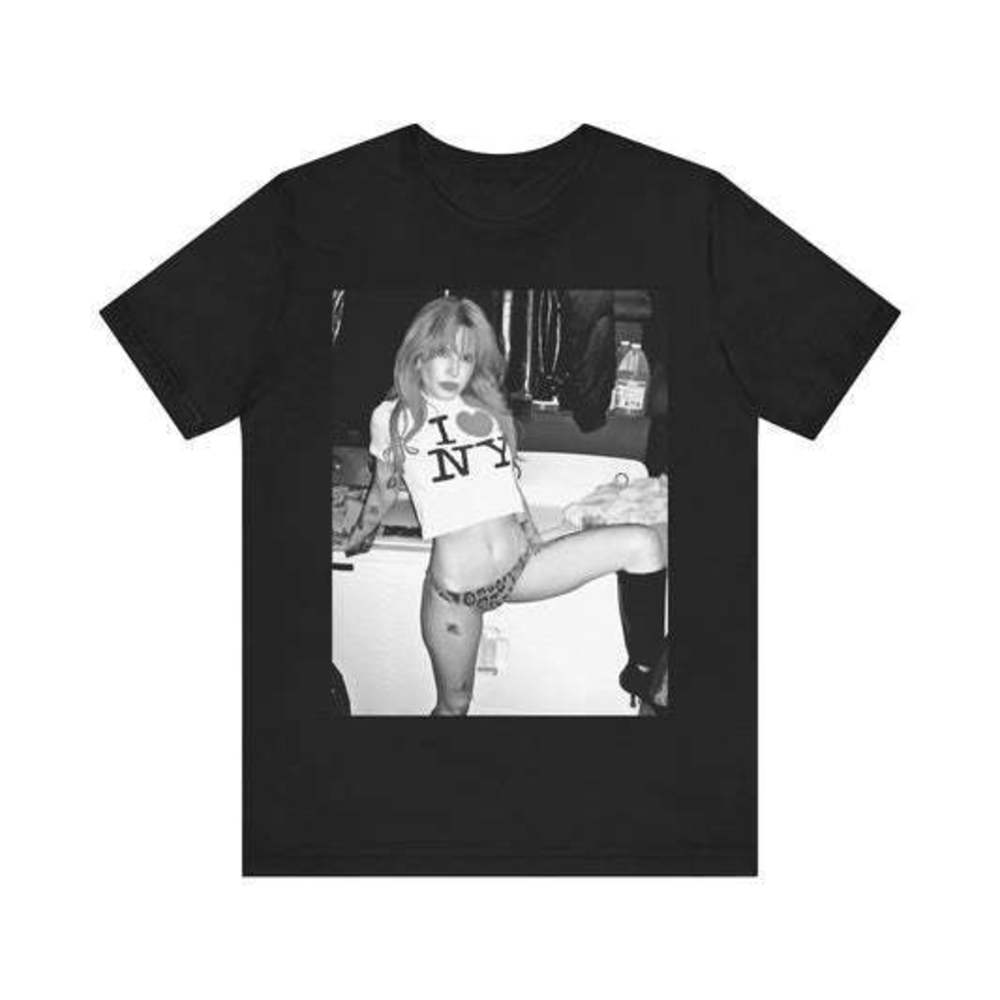 Halsey T-shirt - Hop Hop 90's Style T-shirt - Picture 1 of 4